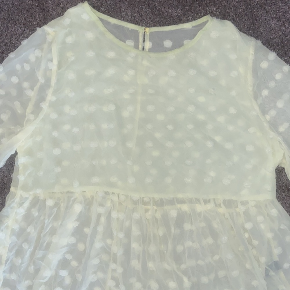 Yellow 4X Blouse - Picture 3 of 5